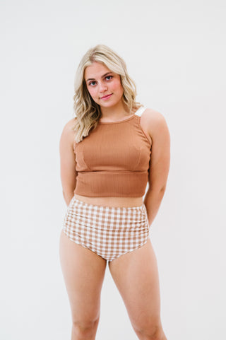 Adventurer Top | Clay