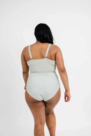 Stay-Cation Top | Sage | Final Sale