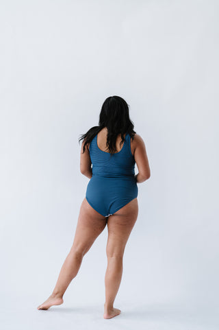 Traveler Top | Deep Blue